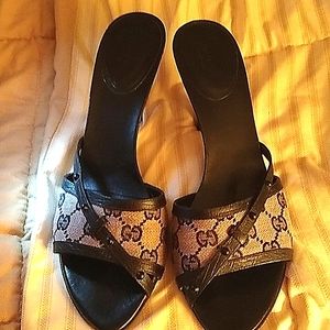 Gucci  navy leather and pink Gucci fabric  mules  9 1/2 b